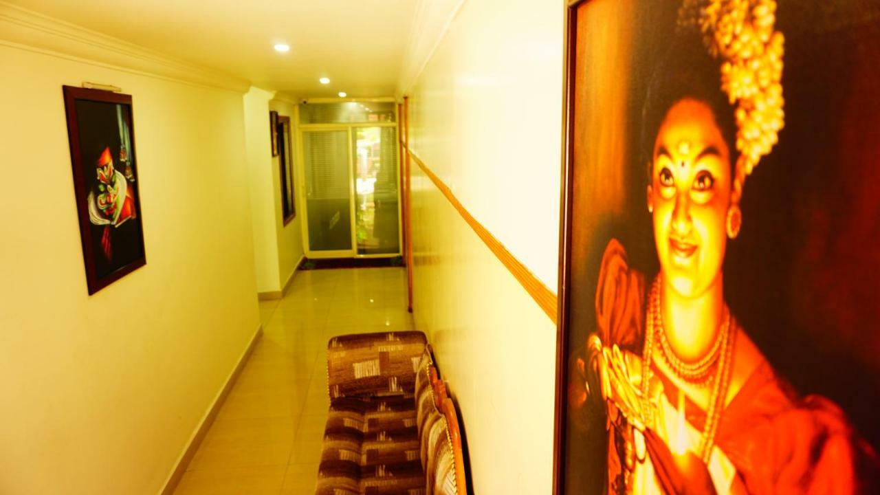 فندق ثايامكيريز رويال إن Kochi المظهر الخارجي الصورة